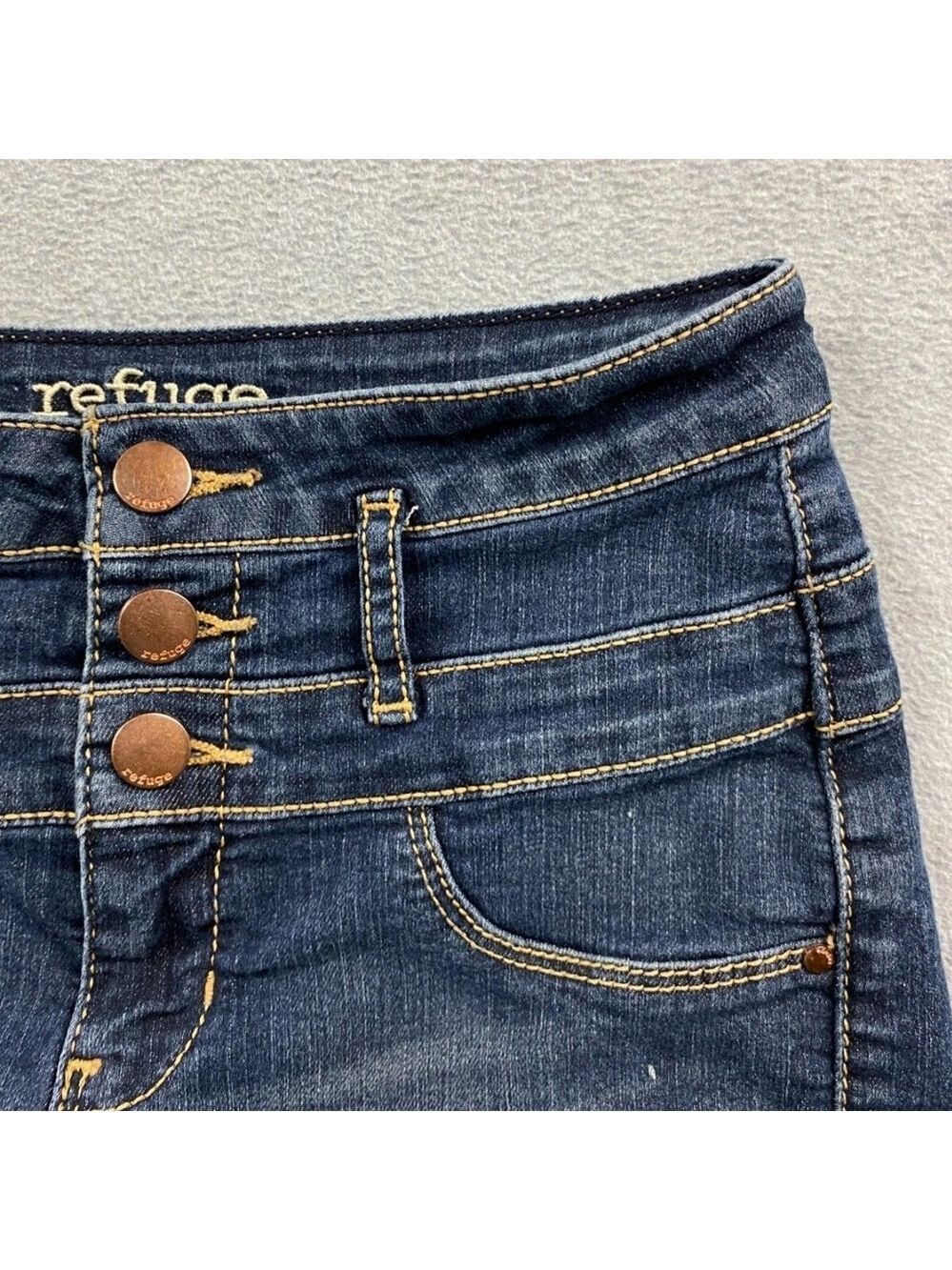 Refuge Women's Denim Blue Shorts - Picture 5 of 15